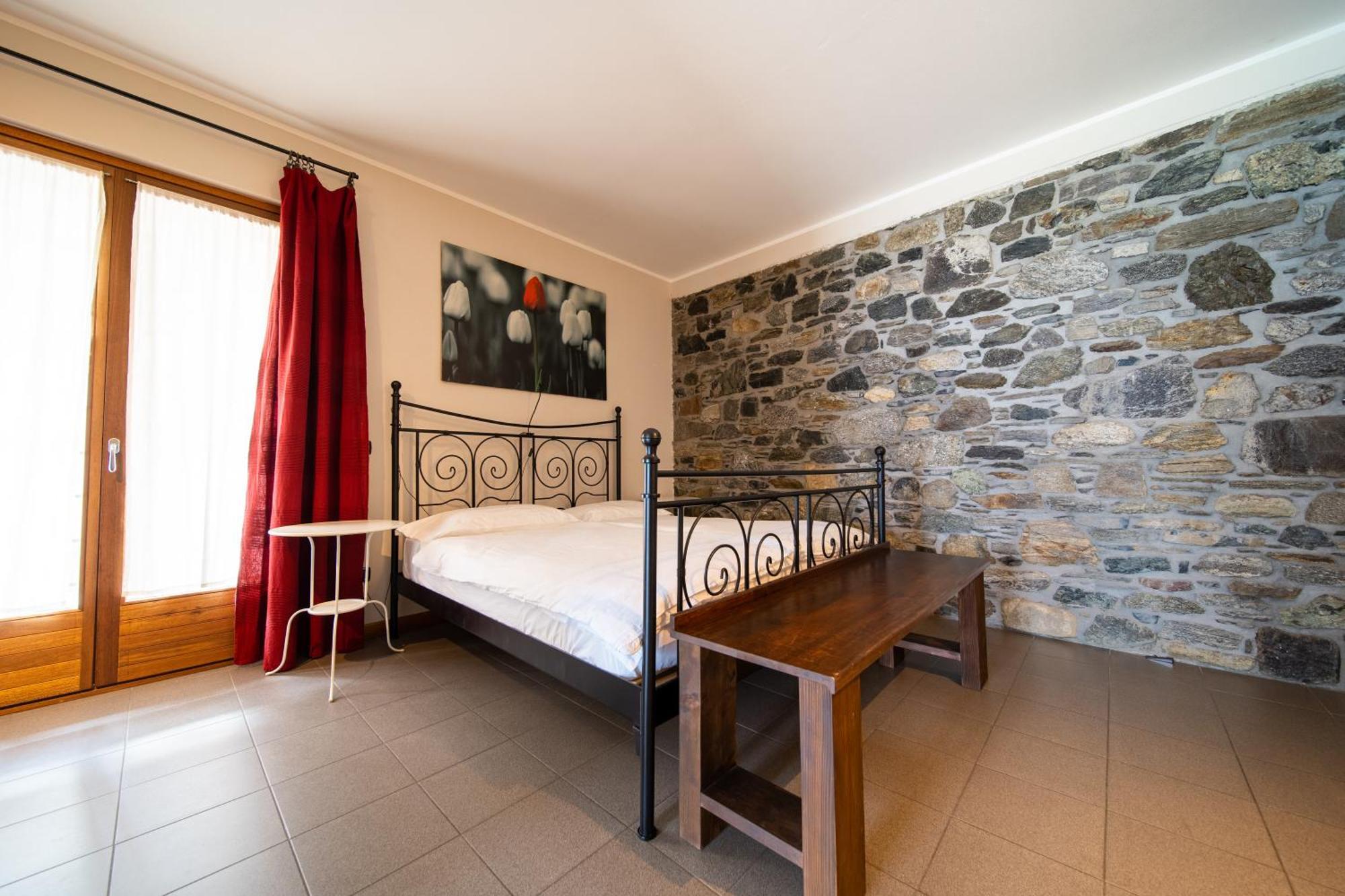 Bed And Breakfast Studios Alto Lago Di Como Gravedona Eksteriør bilde